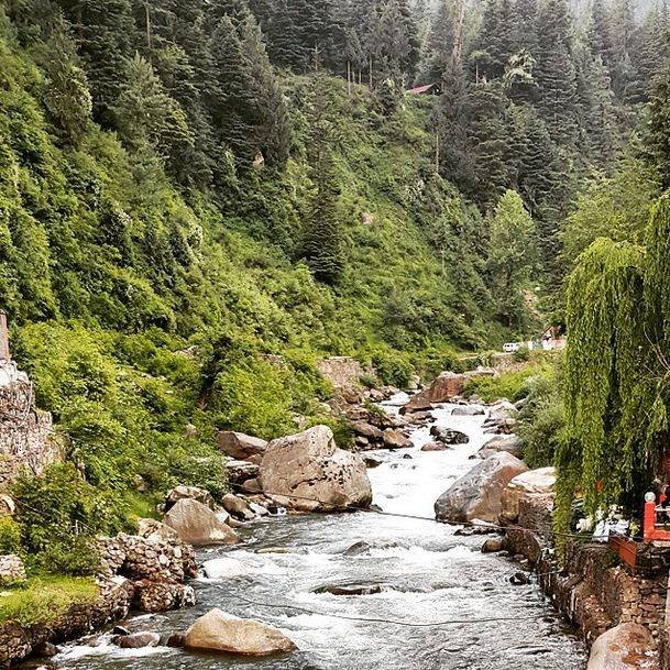 Beas-River-Manali-Himachal-Pradesh